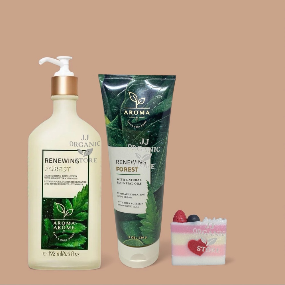Bath & Body Works Renewing Forest Lotion & Gel - Green